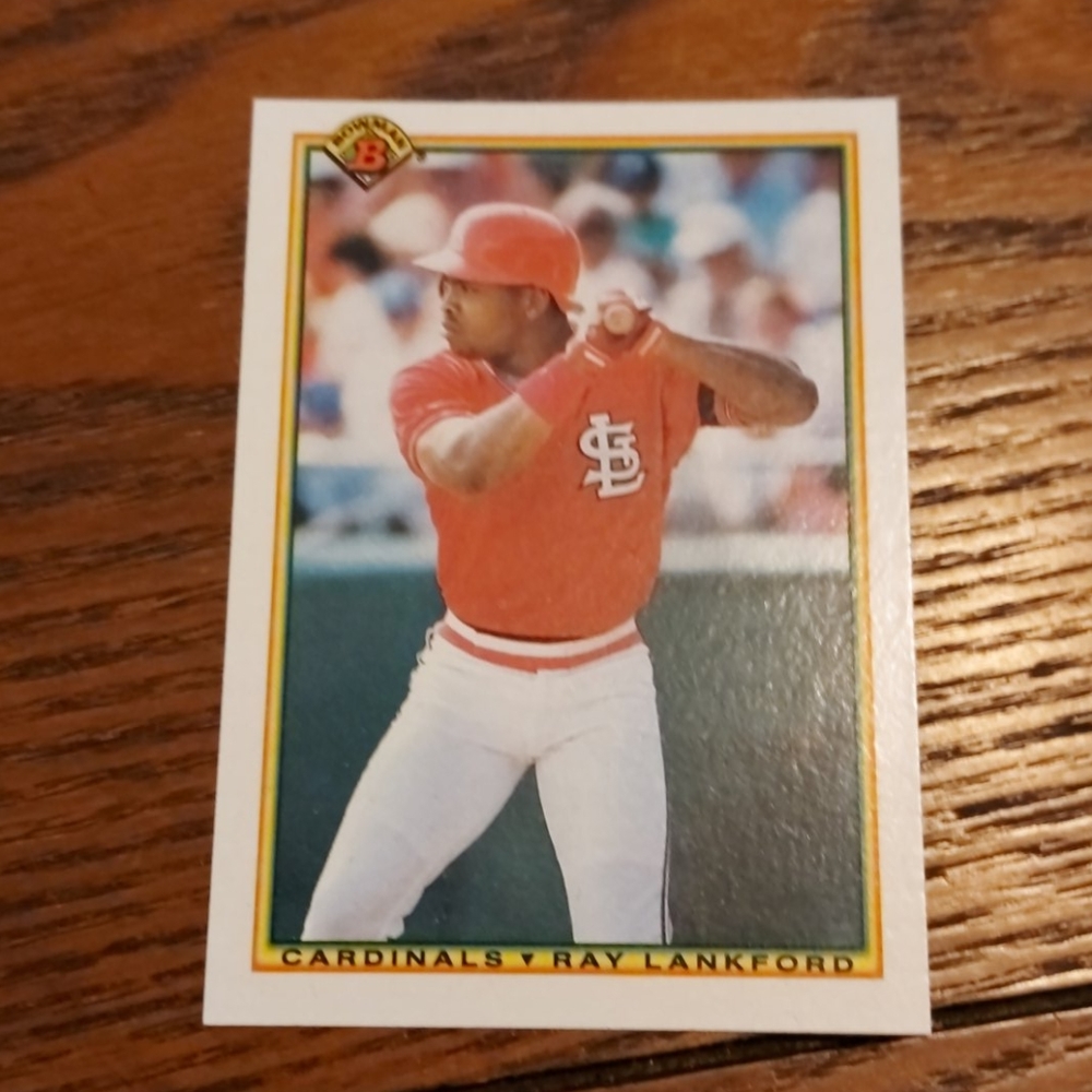 3 for $20/BundleCardinals pin and baseball card - Picture 3 of 4